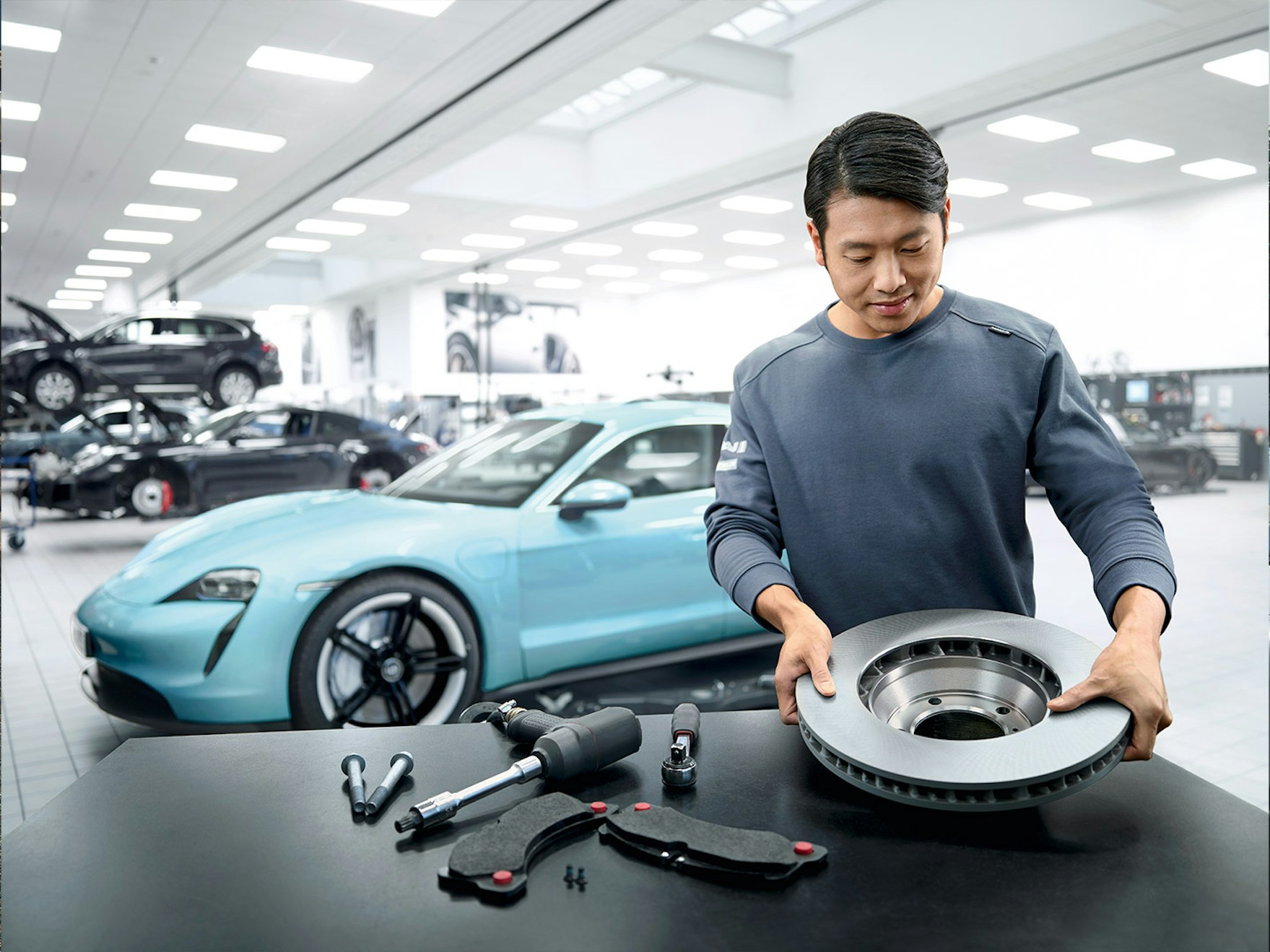 【美品】空冷ポルシェ　ドライバーズマニュアル　英語版 2025年最新】Yahoo!オークション -ポルシェ 整備 マニュアルの