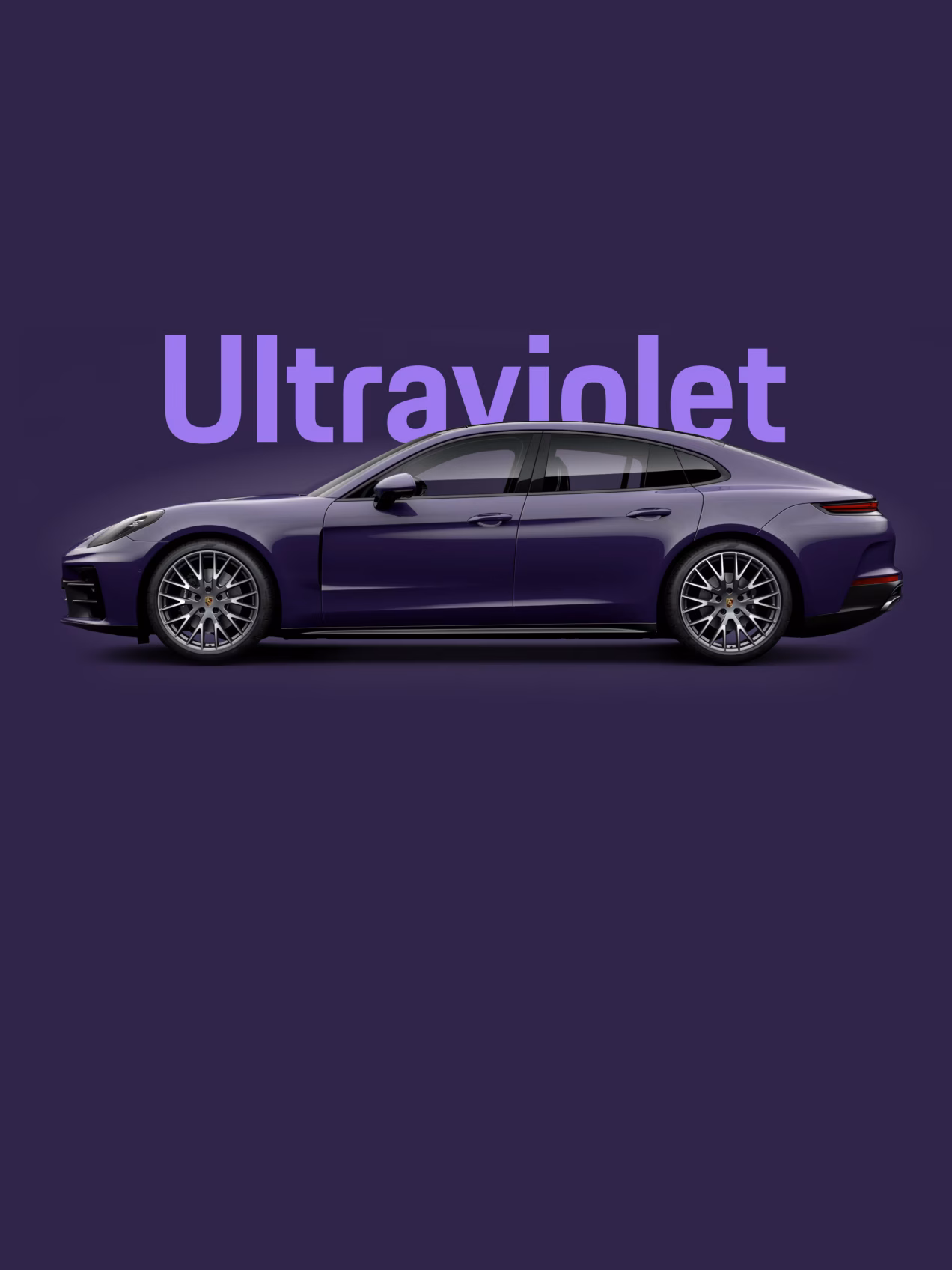 魅紫保时捷 Panamera 的侧视图/侧影，这是一款来自 Porsche Exclusive Manufaktur 的车身颜色。