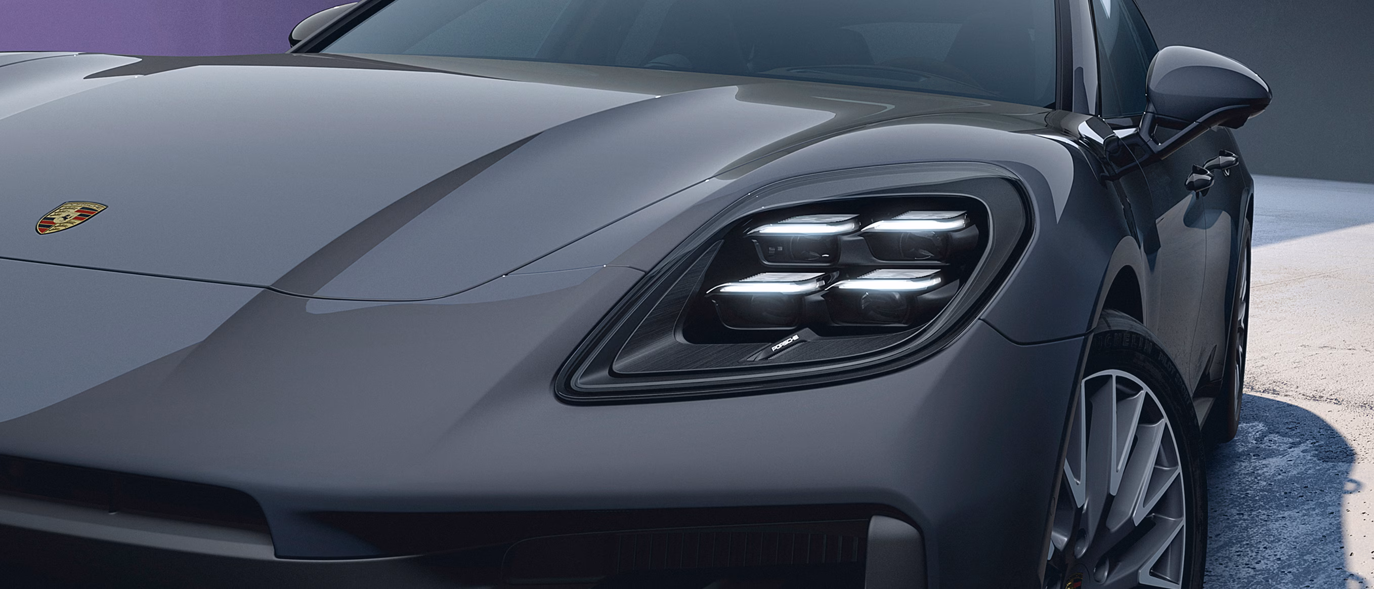 保时捷 Panamera 隽永版高分辨率带矩阵光束 LED 大灯的细节图