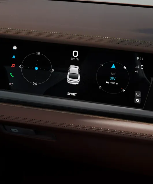 Porsche Panamera Turbo E-Hybrid Executive interior: detailed view of the 10.9-inch touchscreen display for the front passenger (front passenger display).